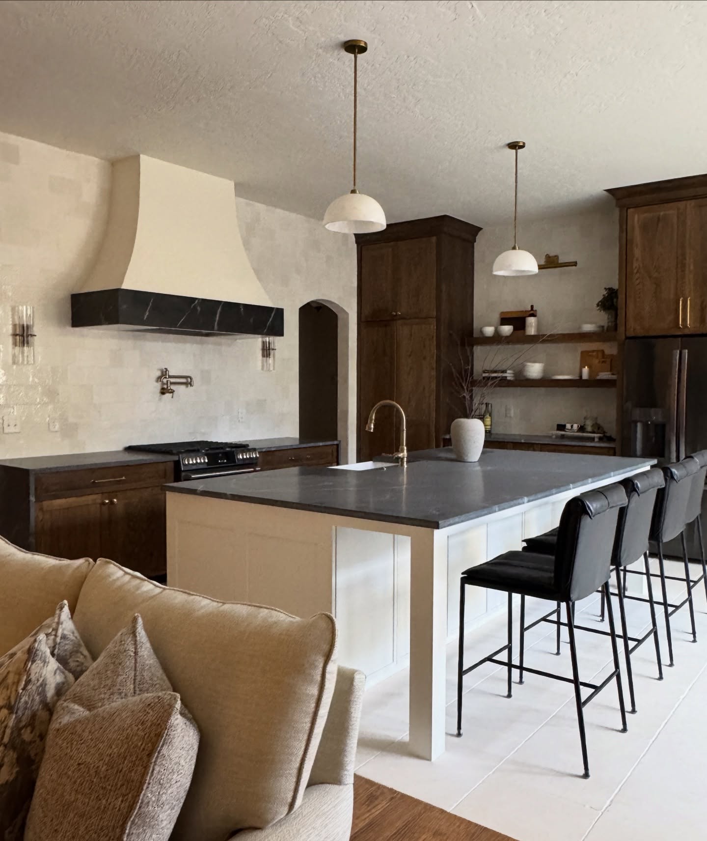 Kitchen pendant lighting