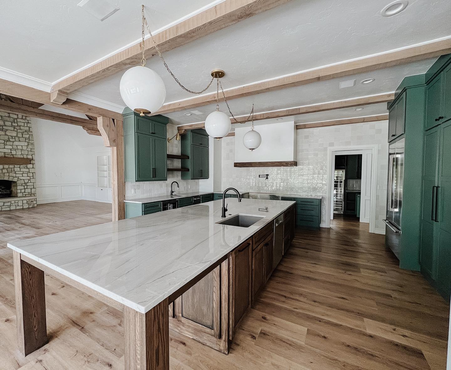 Open kitchen electrical