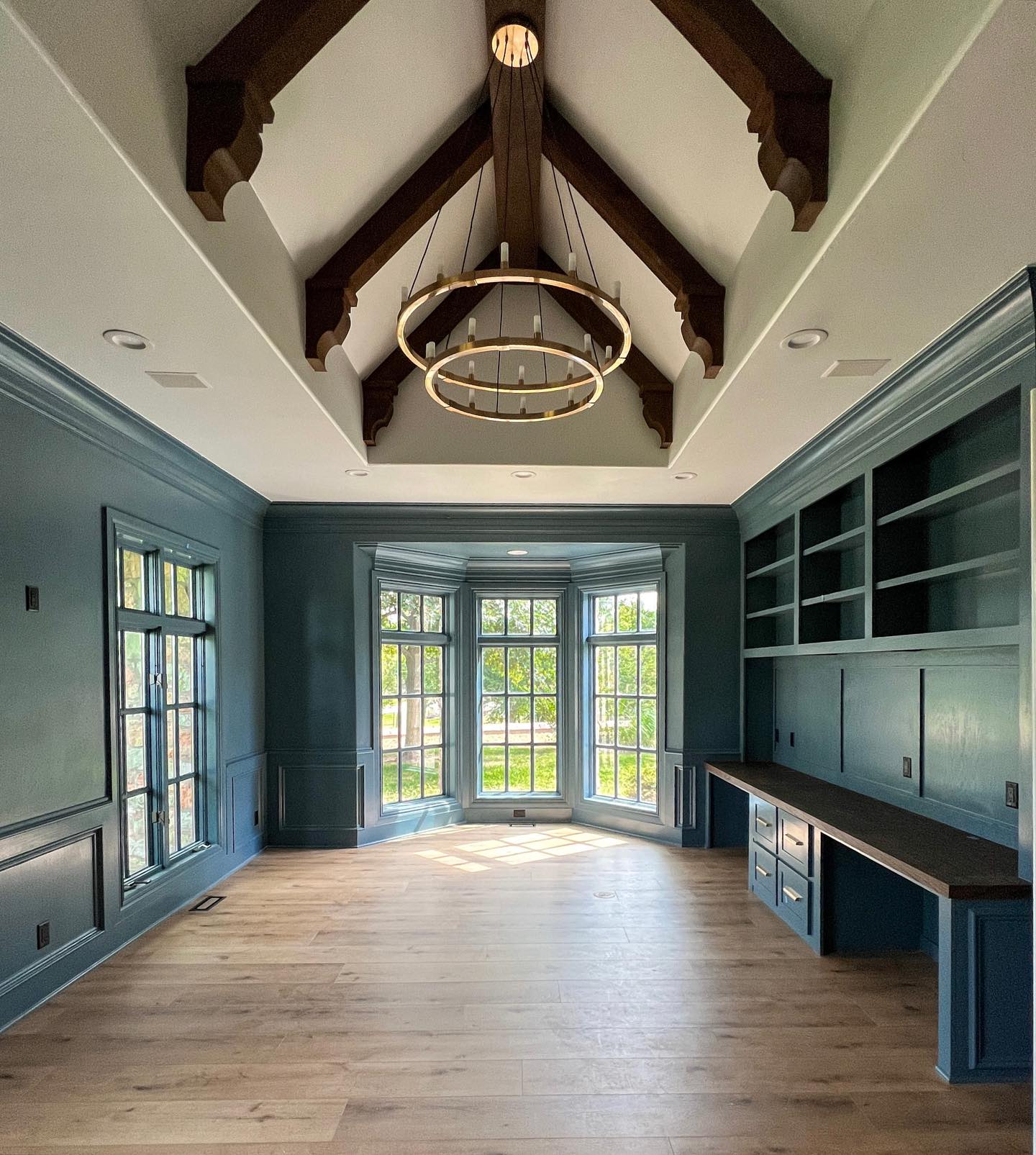 Study ring chandelier
